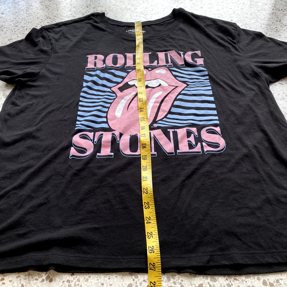 Rolling Stones Womens T Shirt Top Size XXL Tongue Out Band Concert Graphic Logo - Picture 6 of 6